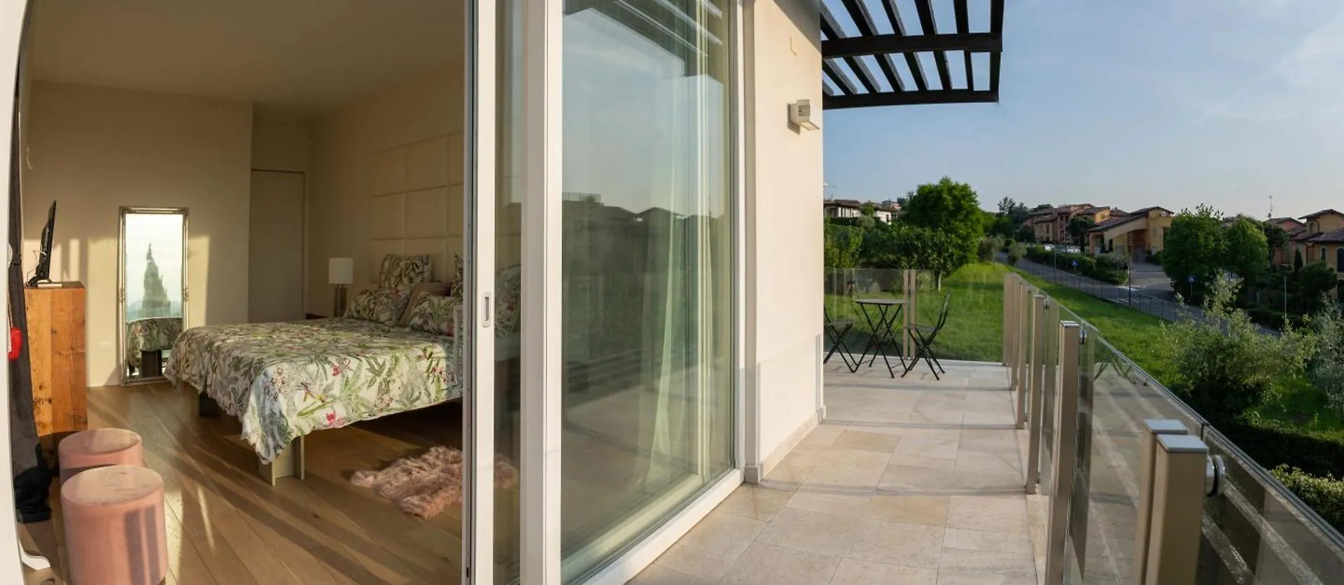 Villa Christine With A Pool Manerba del Garda